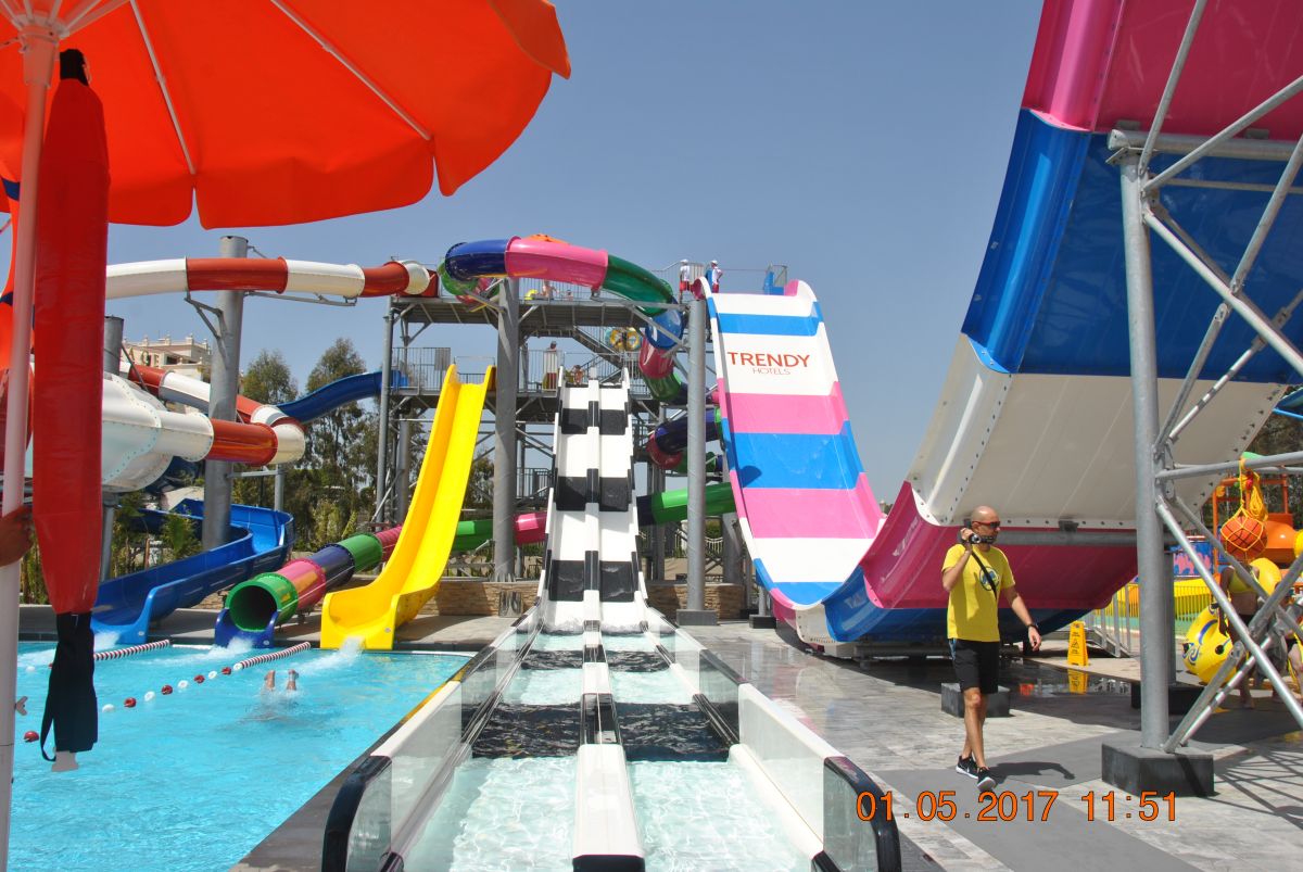 imagini hotel TRENDY LARA